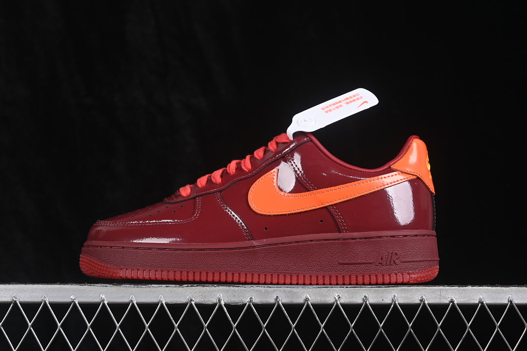 Air force 1 “Dark Team Red”