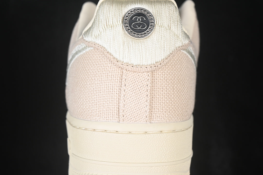 Air force 1 x Stussy “Fóssil”