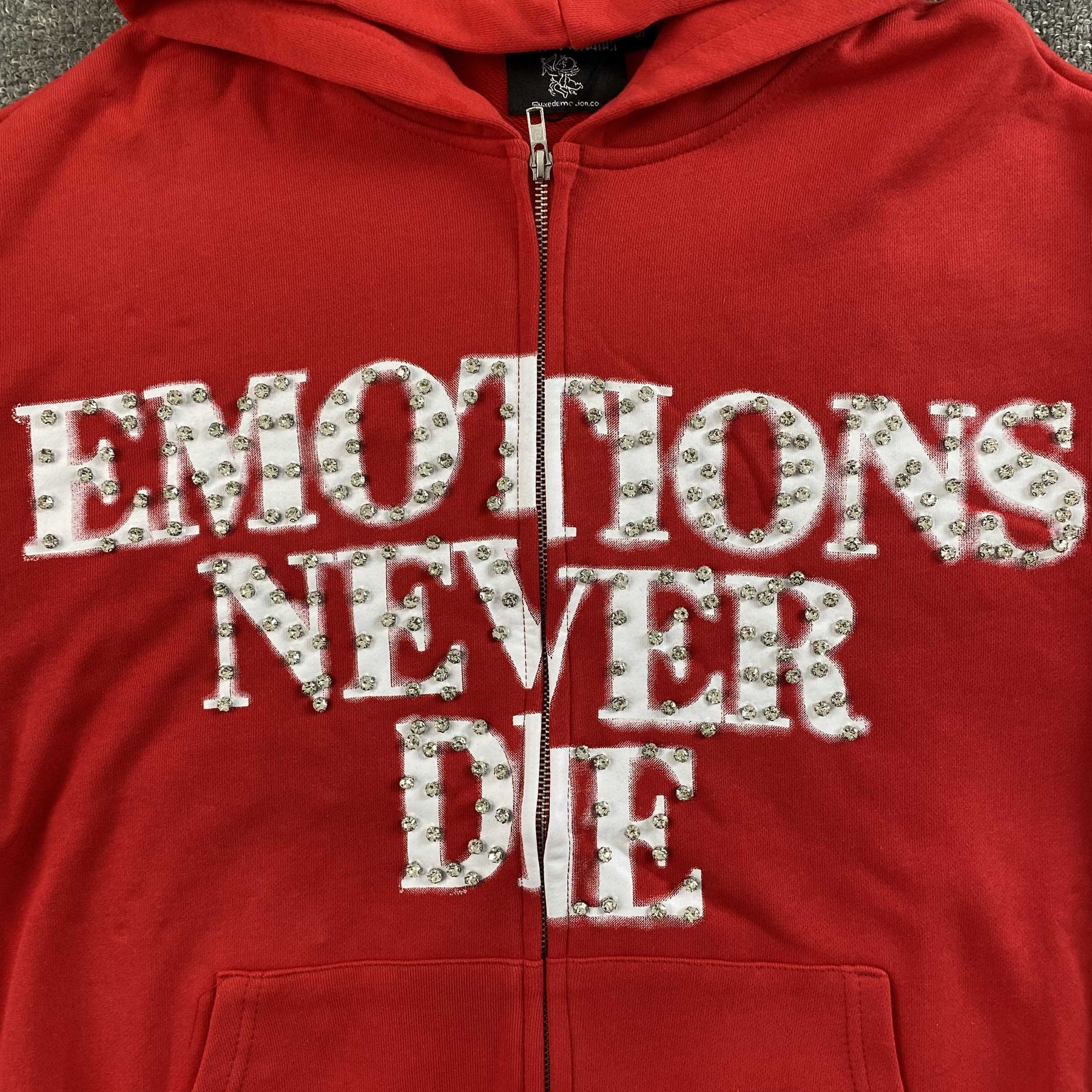 Moletom Mixed Emotion “Emotion Never Die” ( Vermelho )