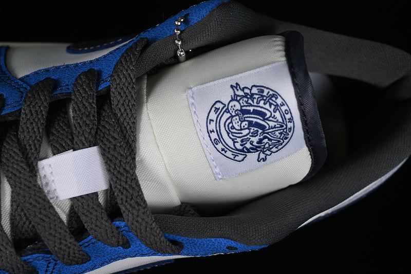 Air Jordan 1 Low "Flight Vintage”