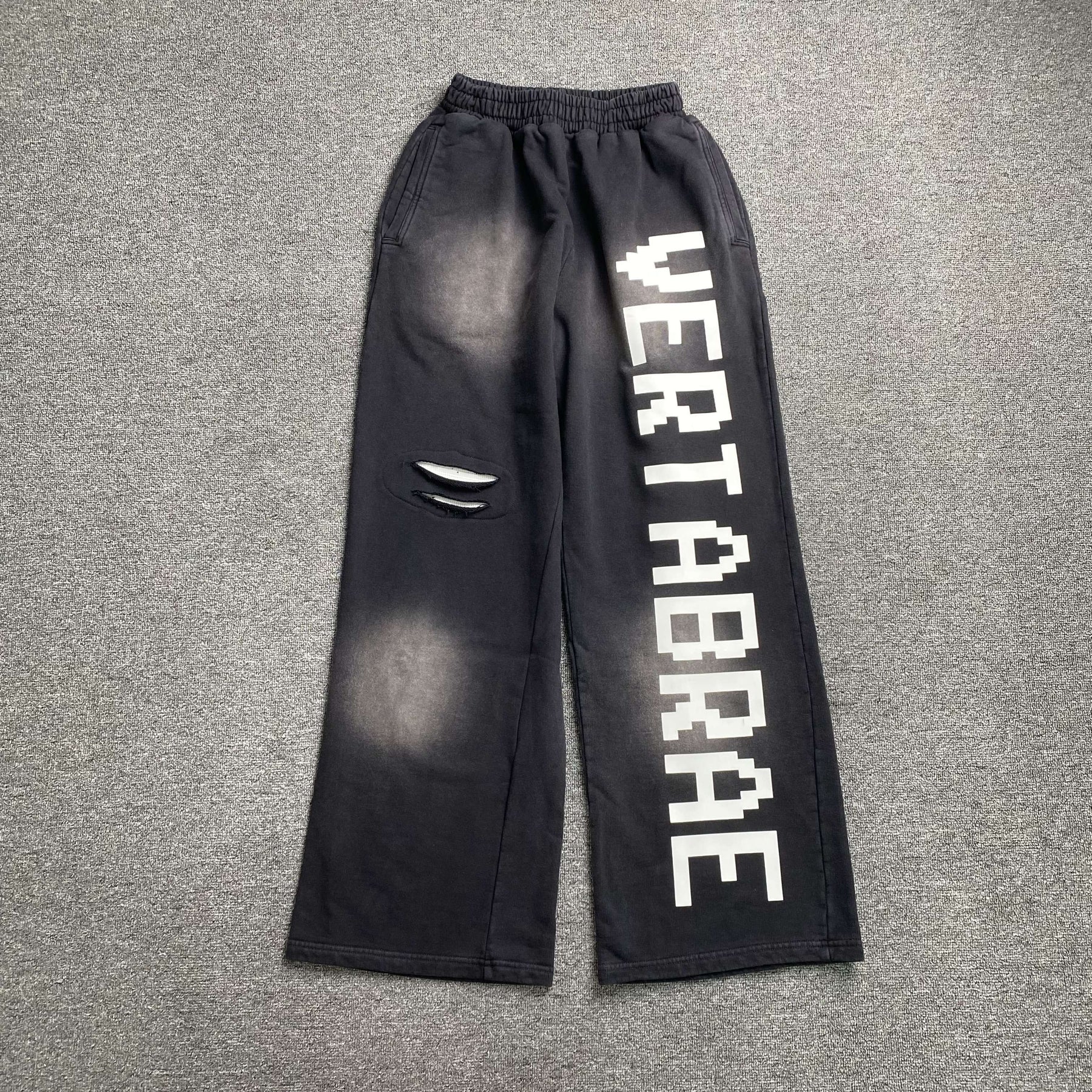 Calça Vertabrae “Sweatpants” ( Preta )