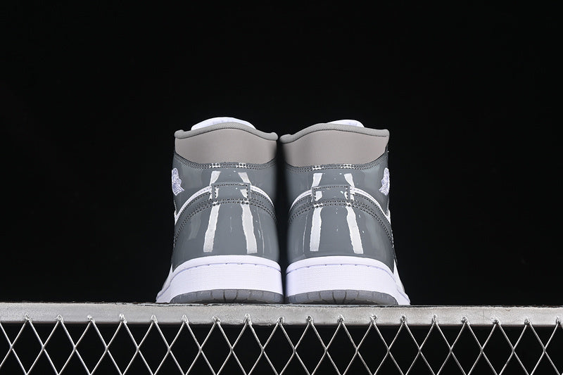 Air Jordan 1 High “Cool Grey”
