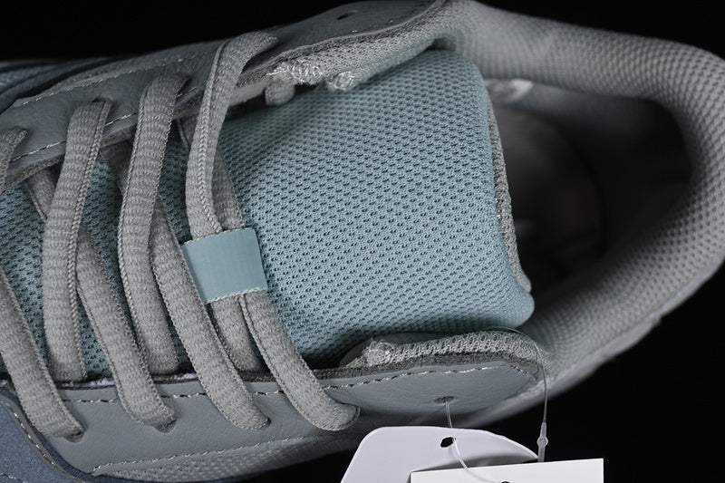 Yeezy Boost 700 “Inertia”