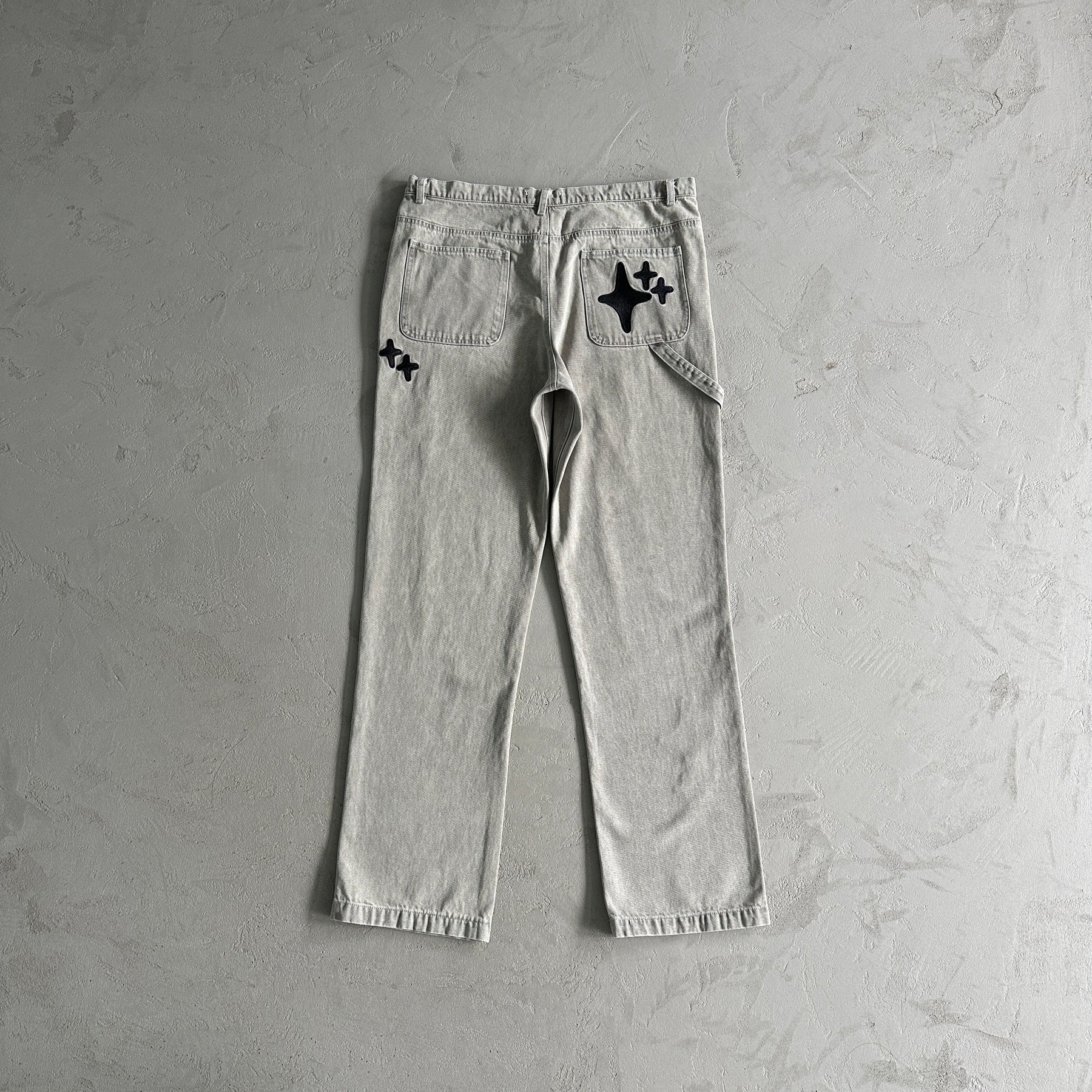 Calça Broken Planet “Black Star Pants”