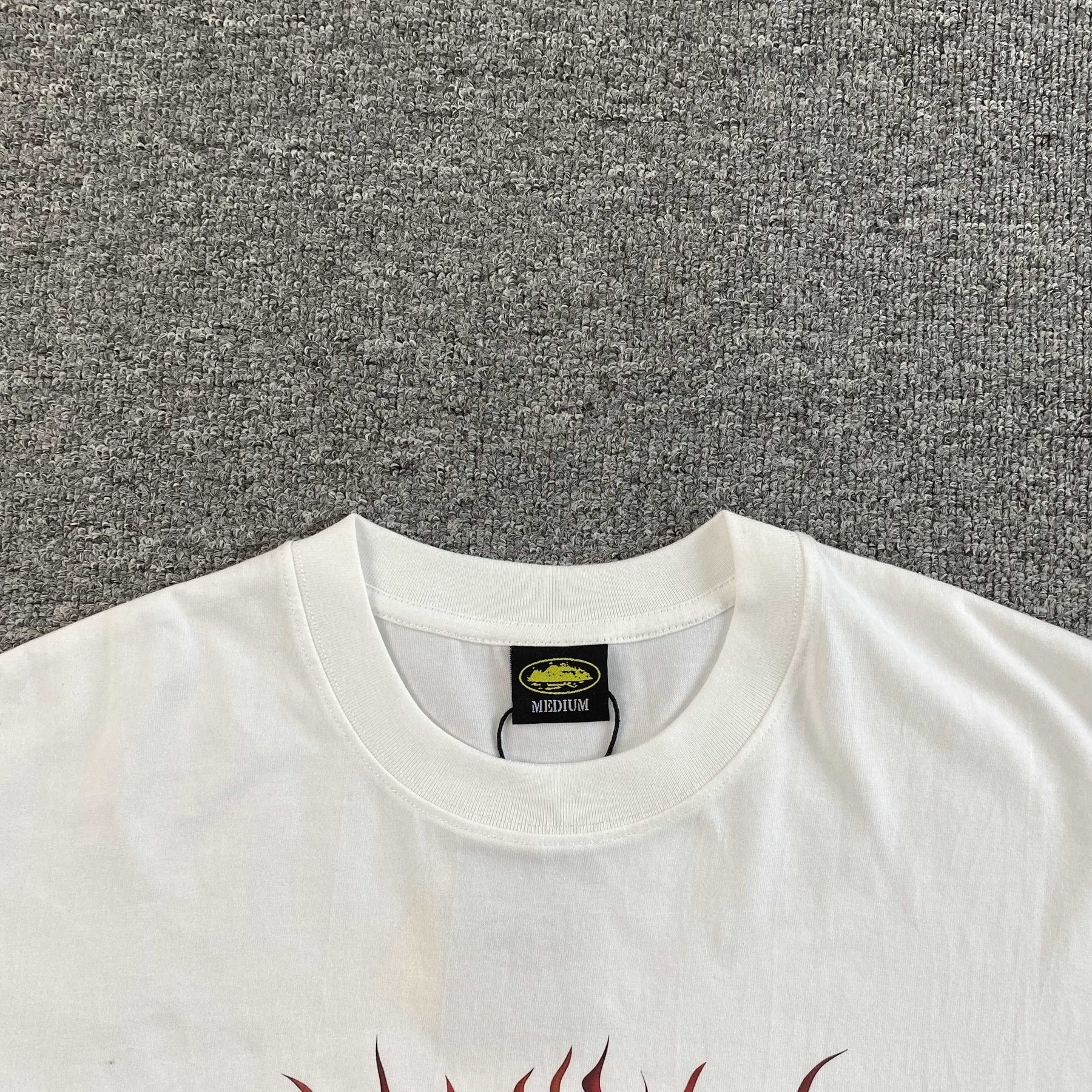 Camisa Corteiz “Fire Clown” ( Branca )