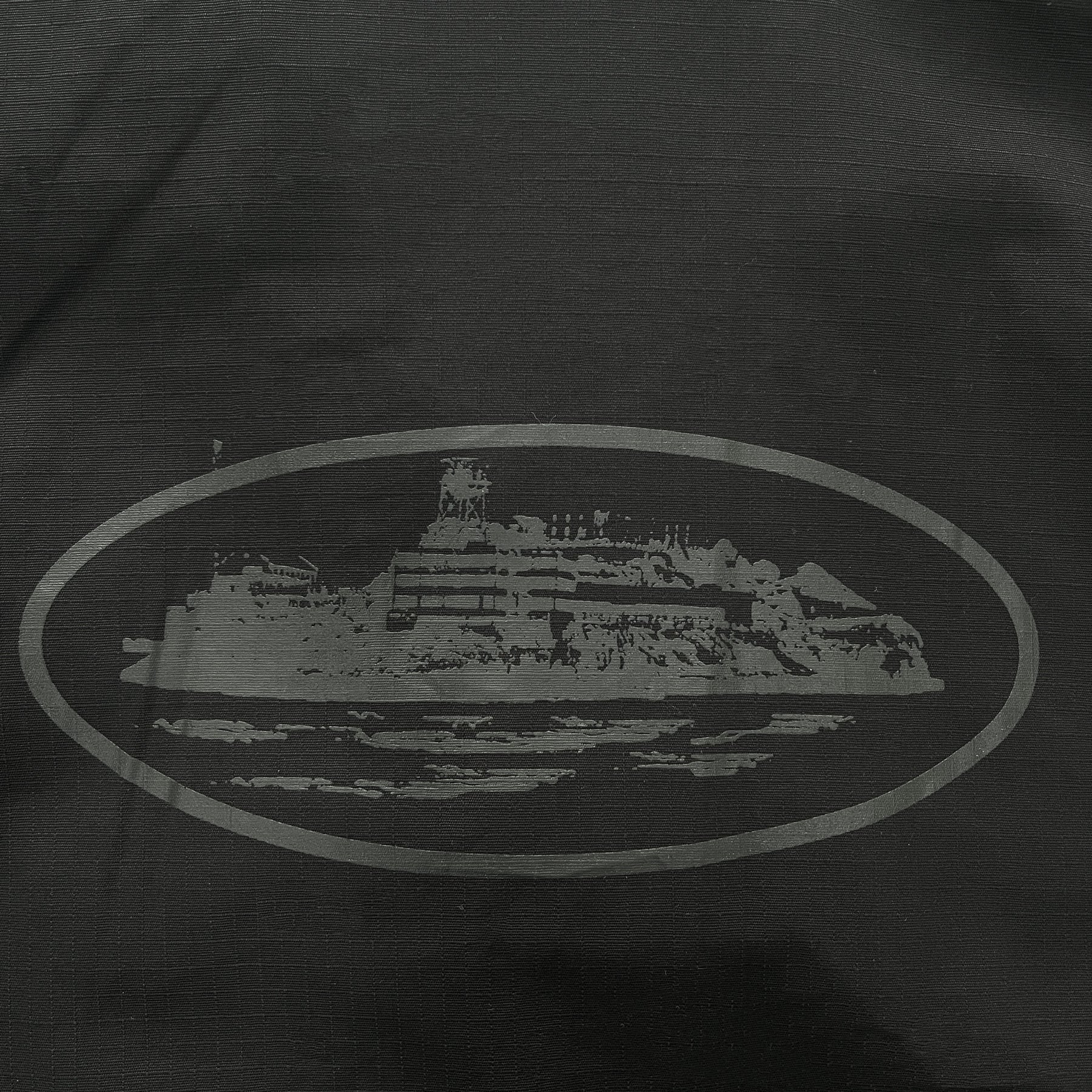 Jaqueta Corteiz “Triple Black”