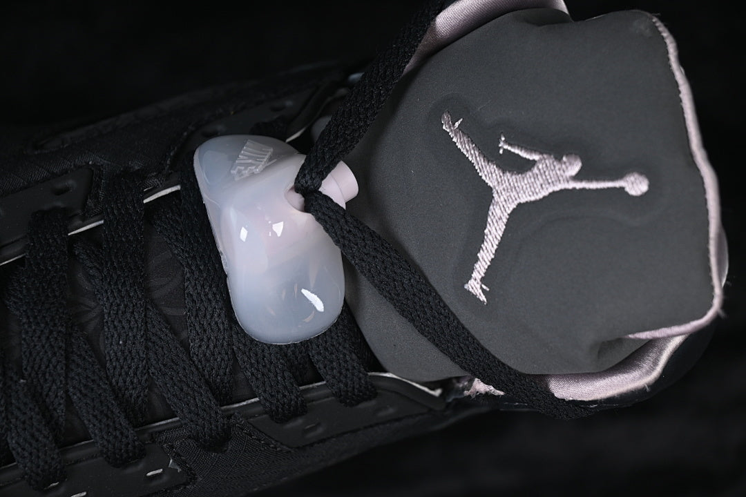 Air Jordan 5 x PSG “Off Noir”