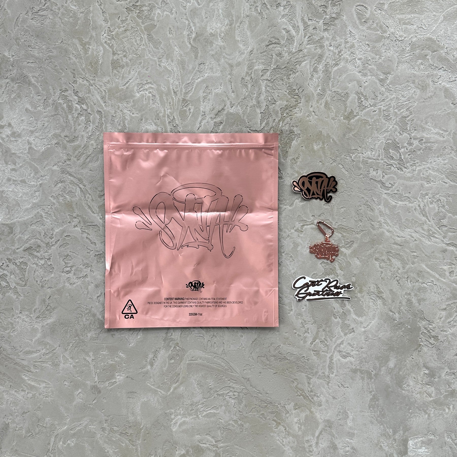 Conjunto Syna World Verão ( Preto e Dourado )