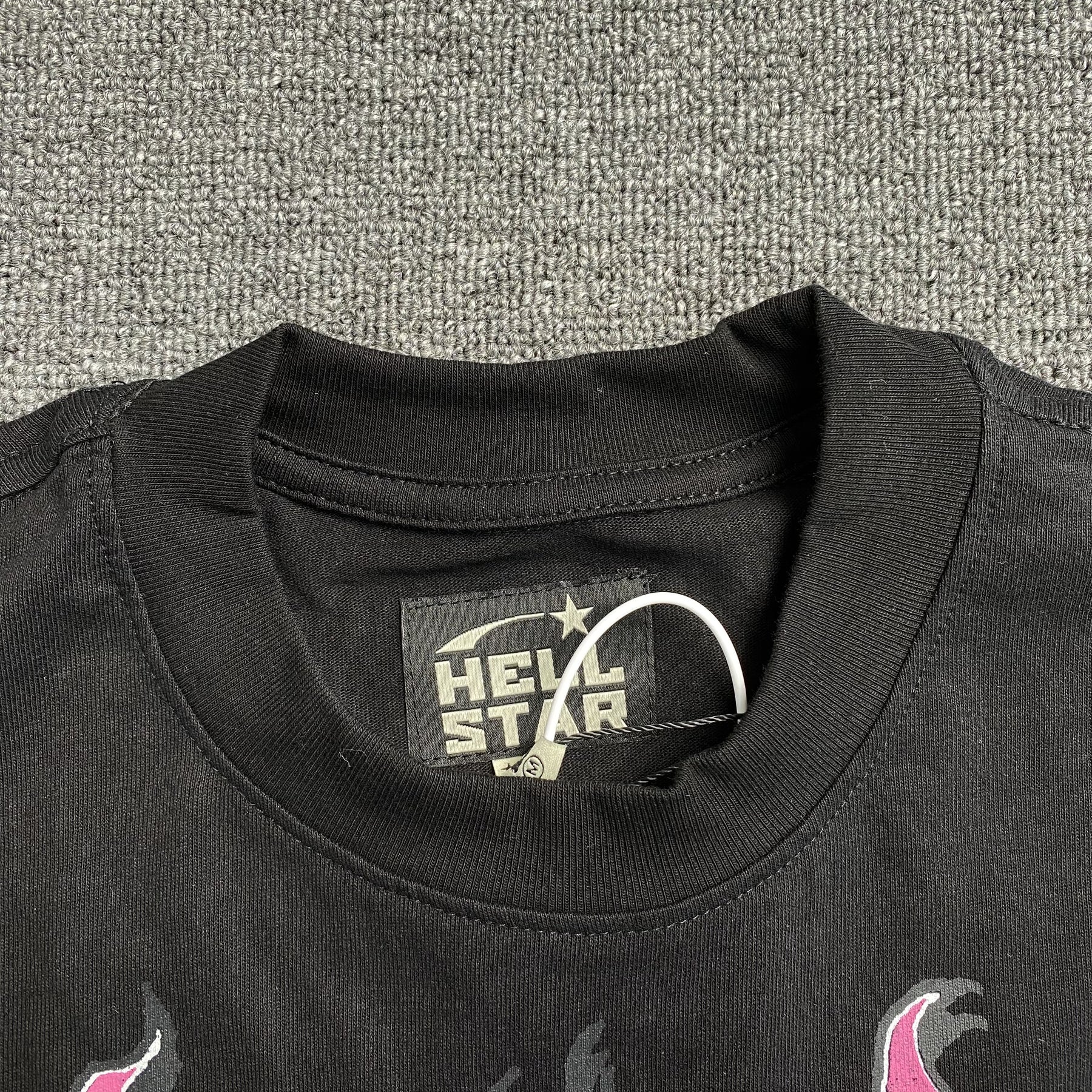Camisa Hellstar “Peace is a Journey” ( Preta )