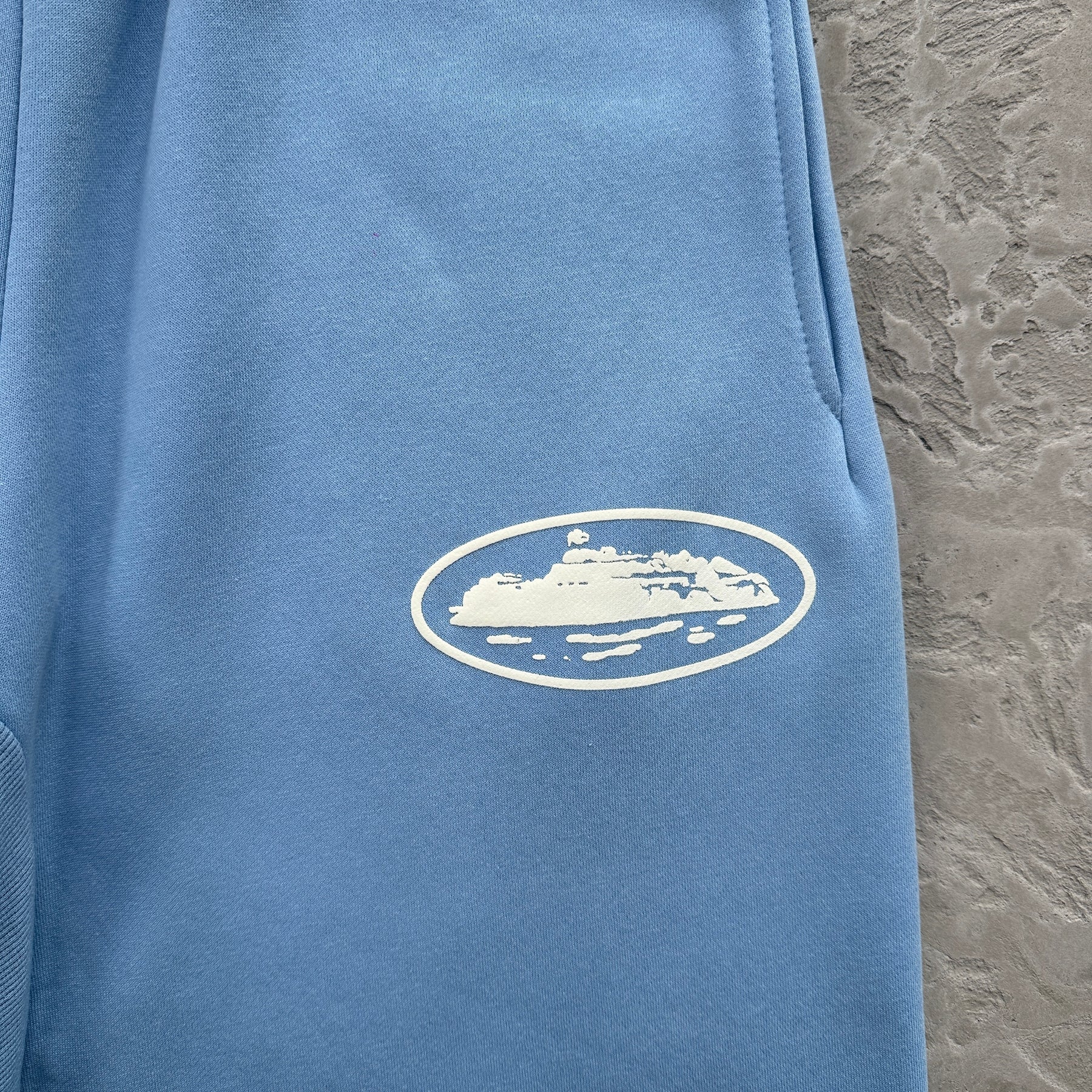 Shorts Corteiz “Island Puff Print” ( Azul Claro )