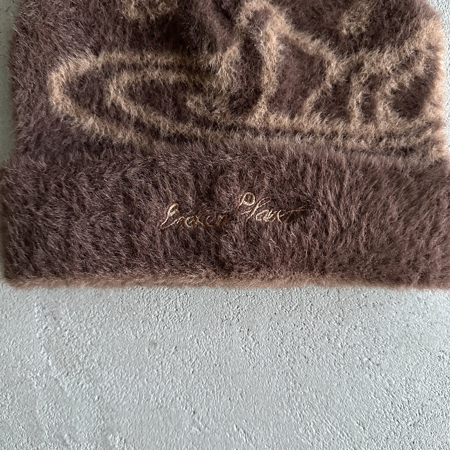 Touca Broken Planet “Fuzzy Beanie Mocha”