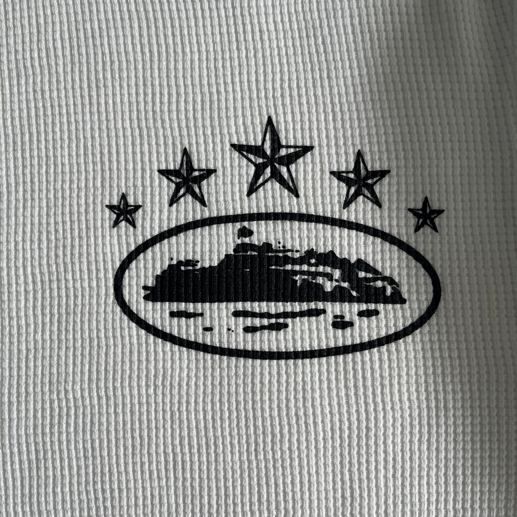 Sueter Corteiz “Alcatraz Anniversary” ( Branca )