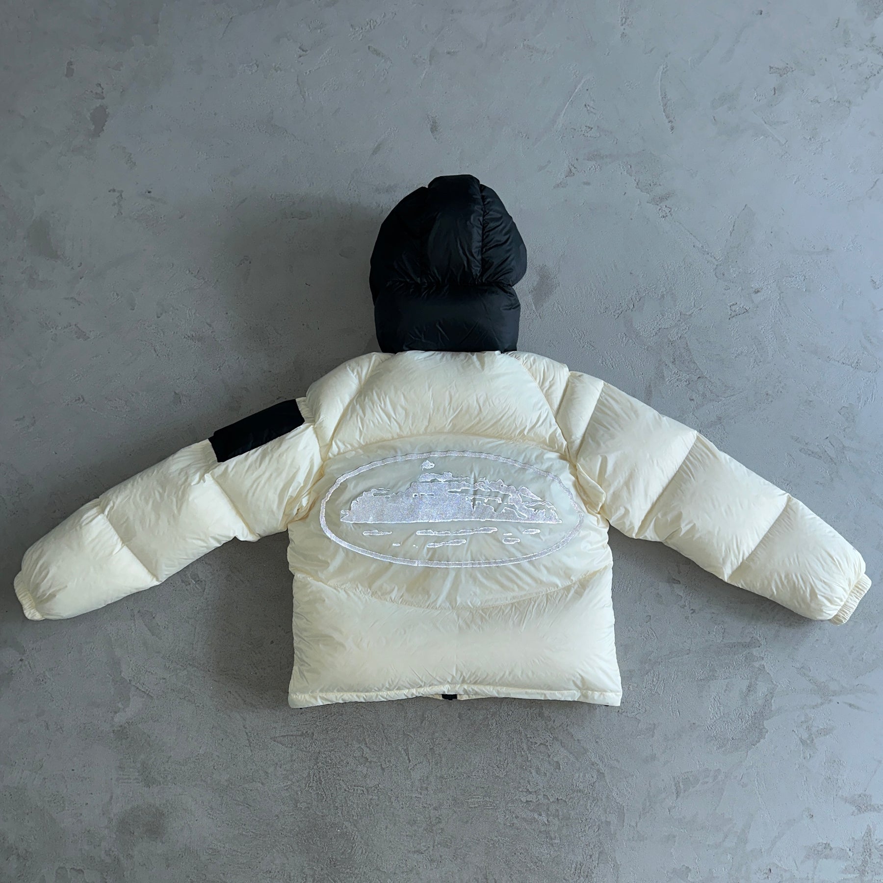 Jaqueta Corteiz “Bolo Lite Jacket”