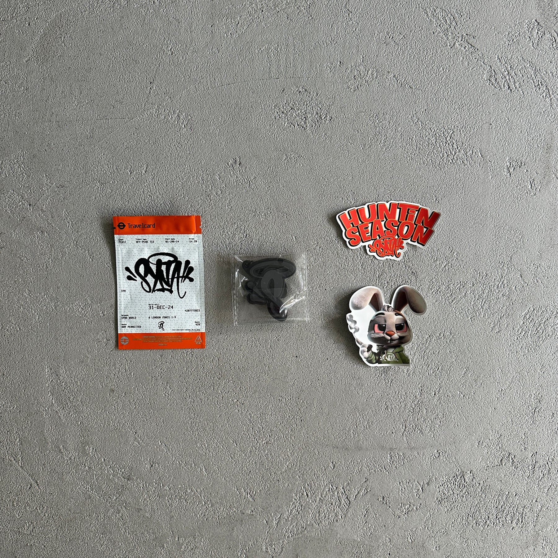 Conjunto Syna World “Safety Grey“