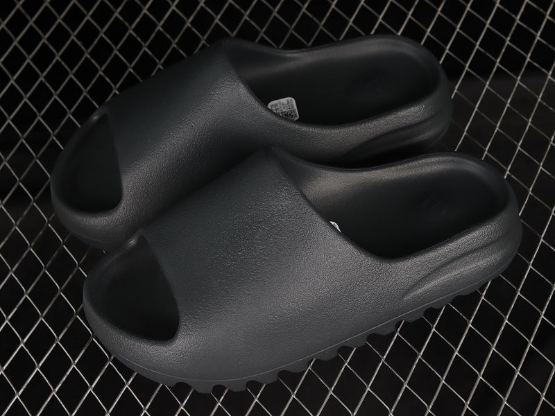 Yeezy Slide “Slate Grey”