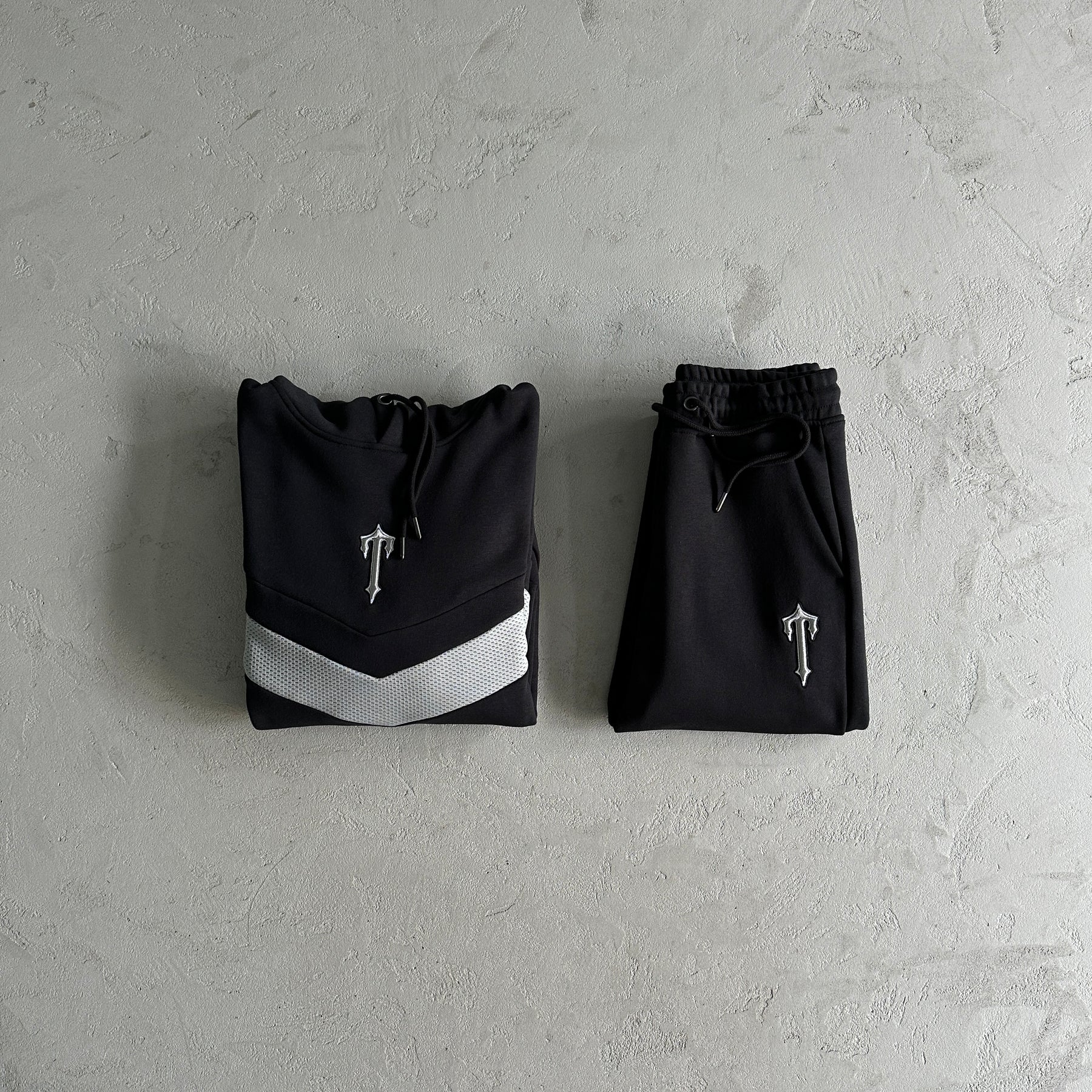 Conjunto Trapstar “ V Etripe ”