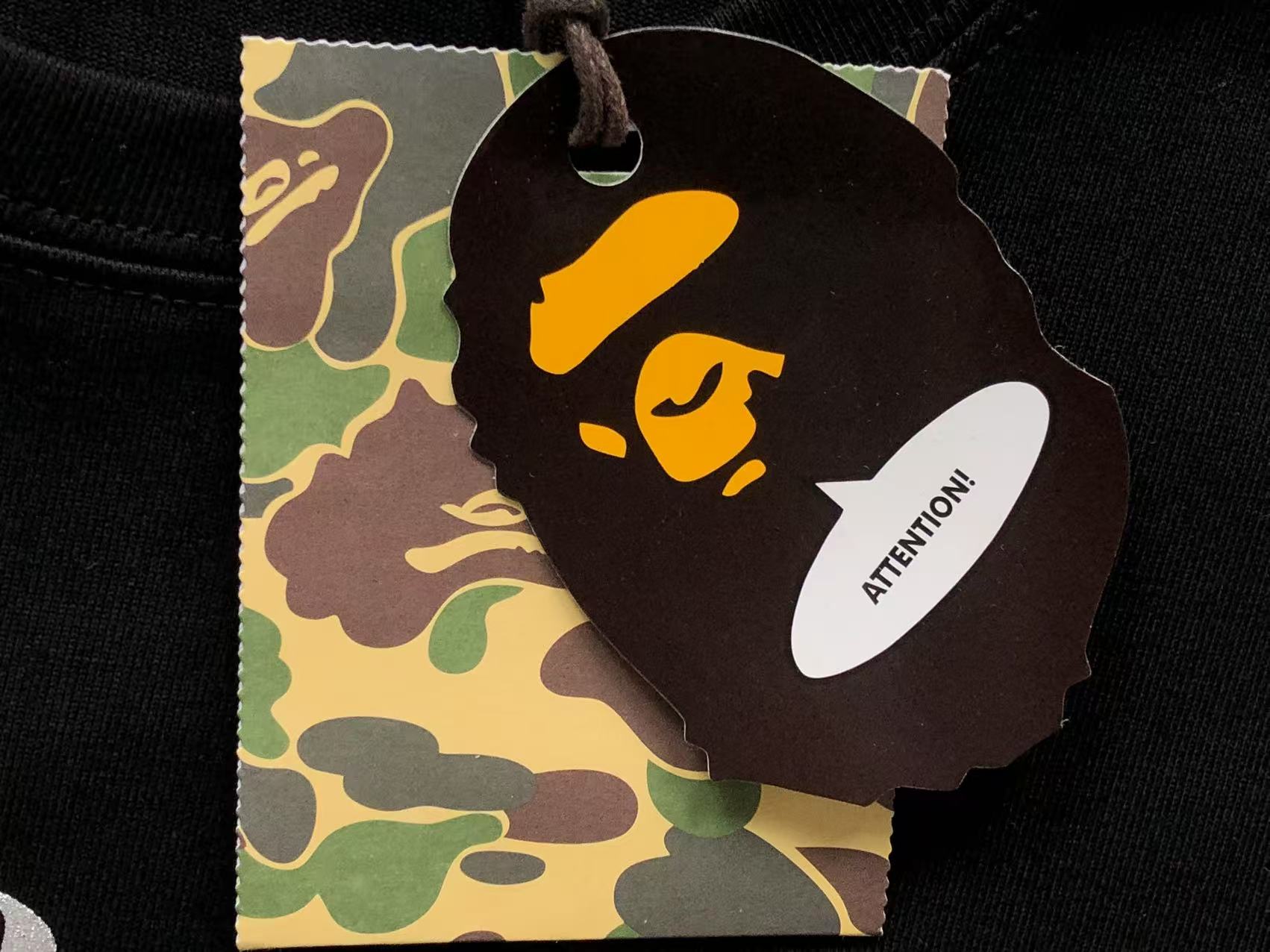 Camisa Bape ”Multicamo Shark” ( Preta )