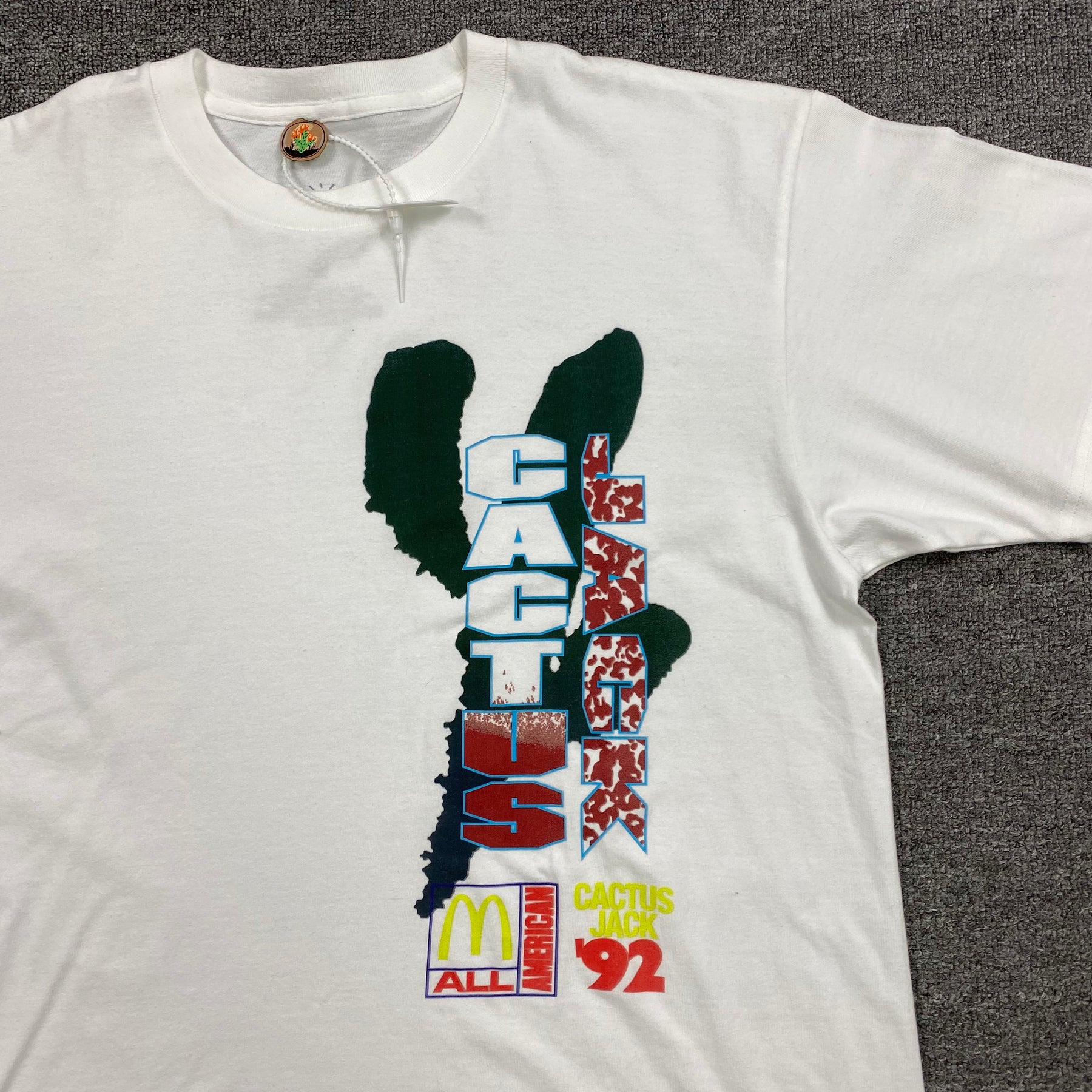 Camisa Cactus Jack x Mc Donald's “92” ( Branca )