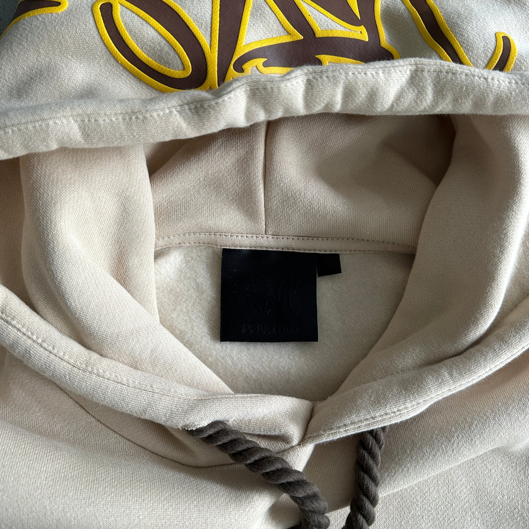 Conjunto Syna World Frio ( Marrom e Amarelo )