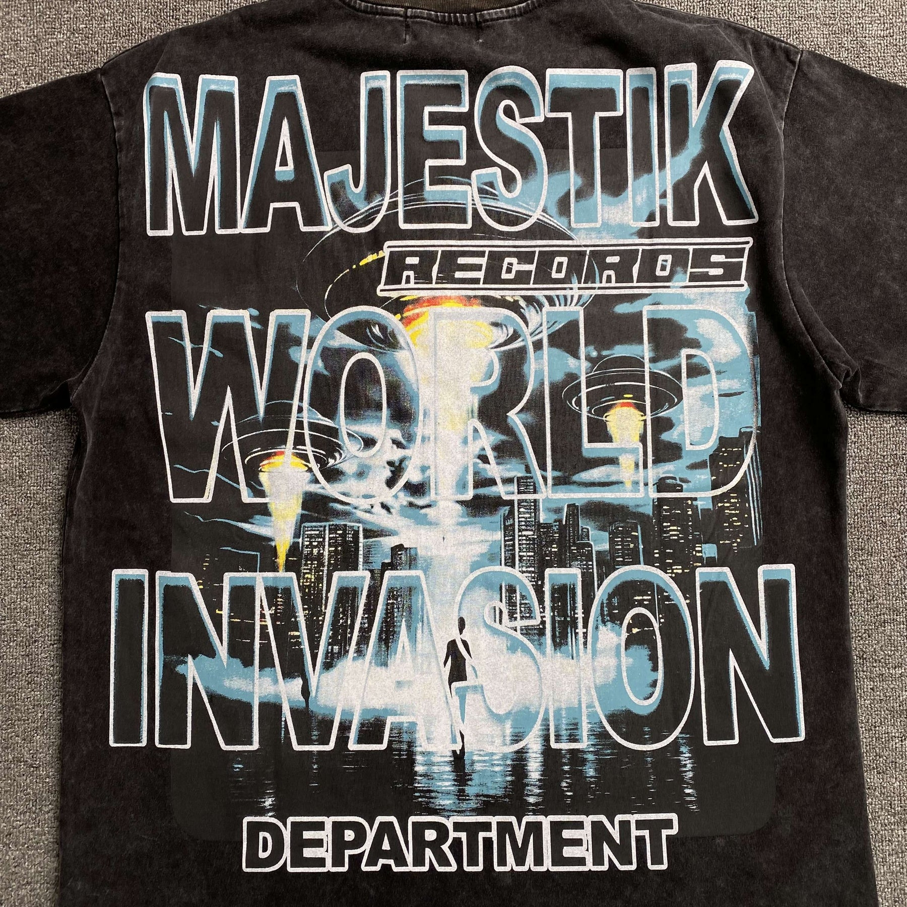 Camisa Majestik “Alien Invasion”