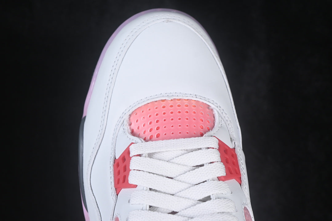 Air jordan 4 “Comic”