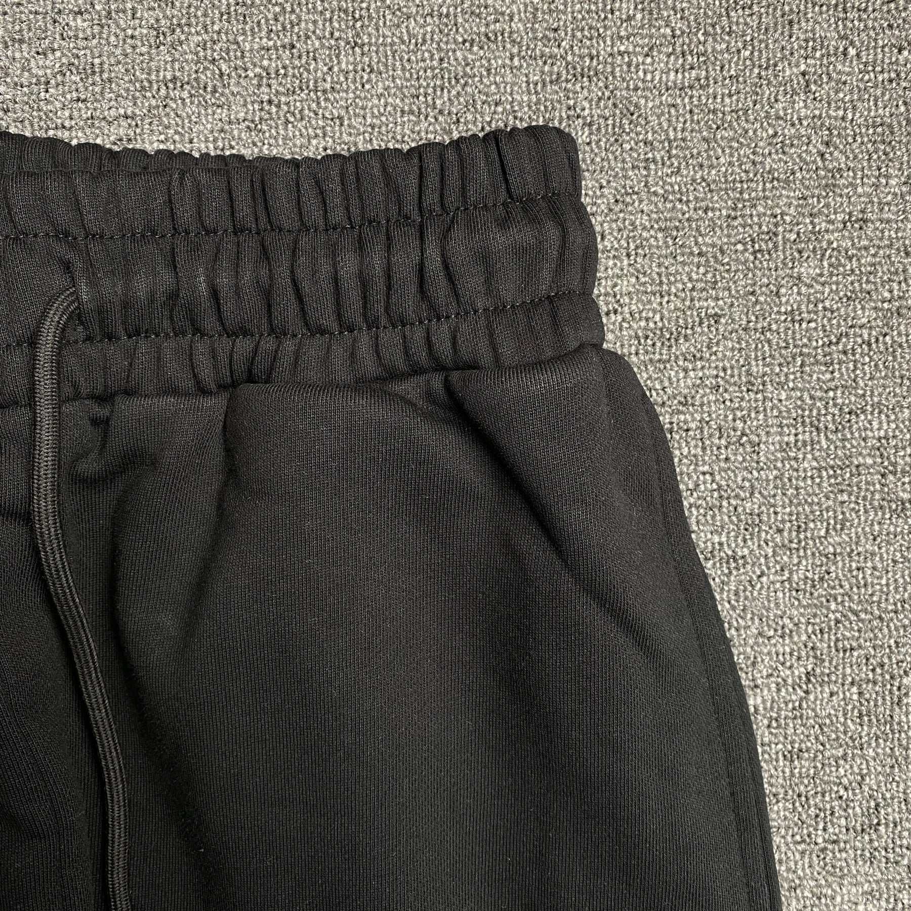 Conjunto Denim Tears ( Preto com Cinza )