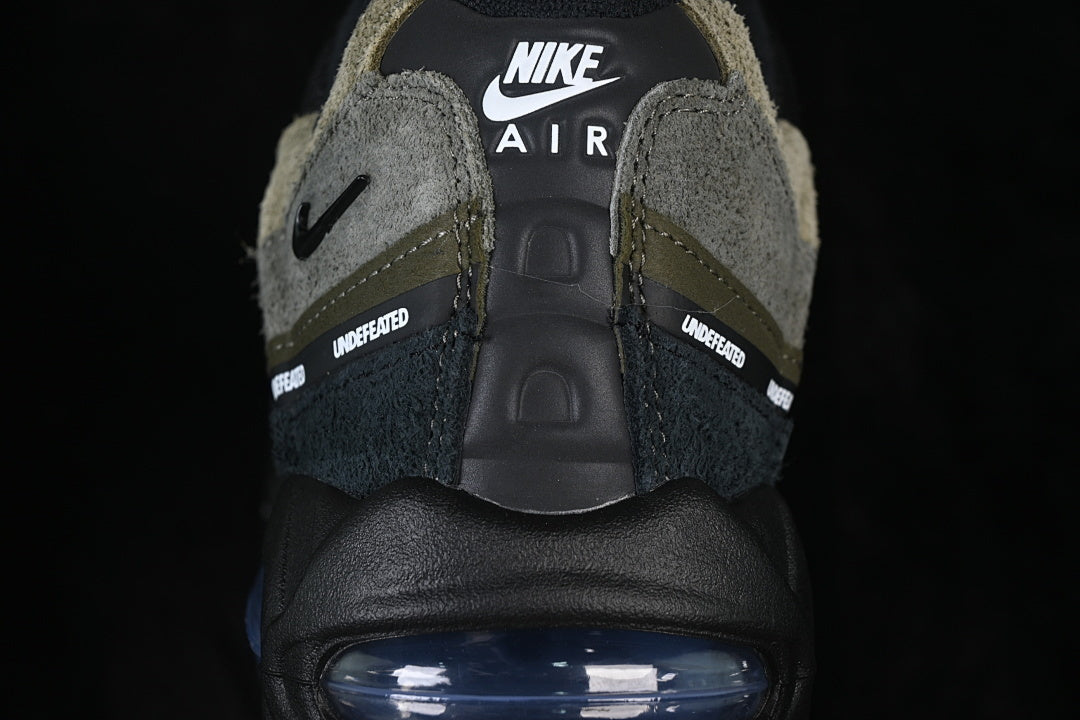 Air max 95 “Undefeated Geo”