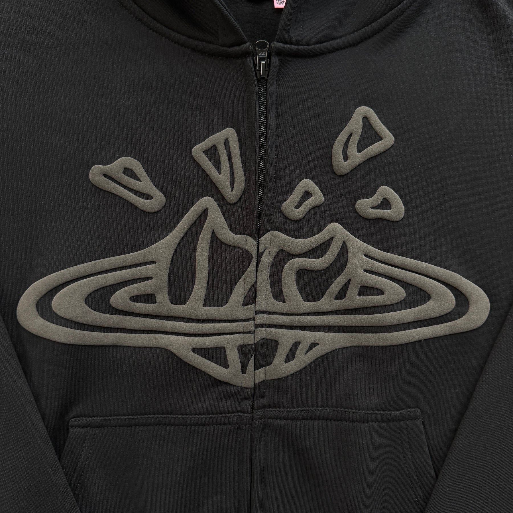 Moletom Broken Planet “BPM Black Hoodie”