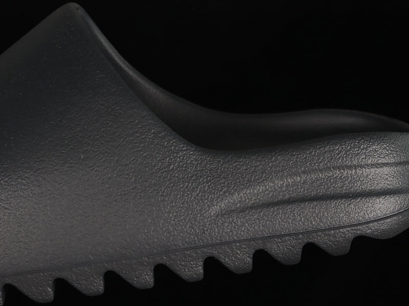 Yeezy Slide “Slate Grey”