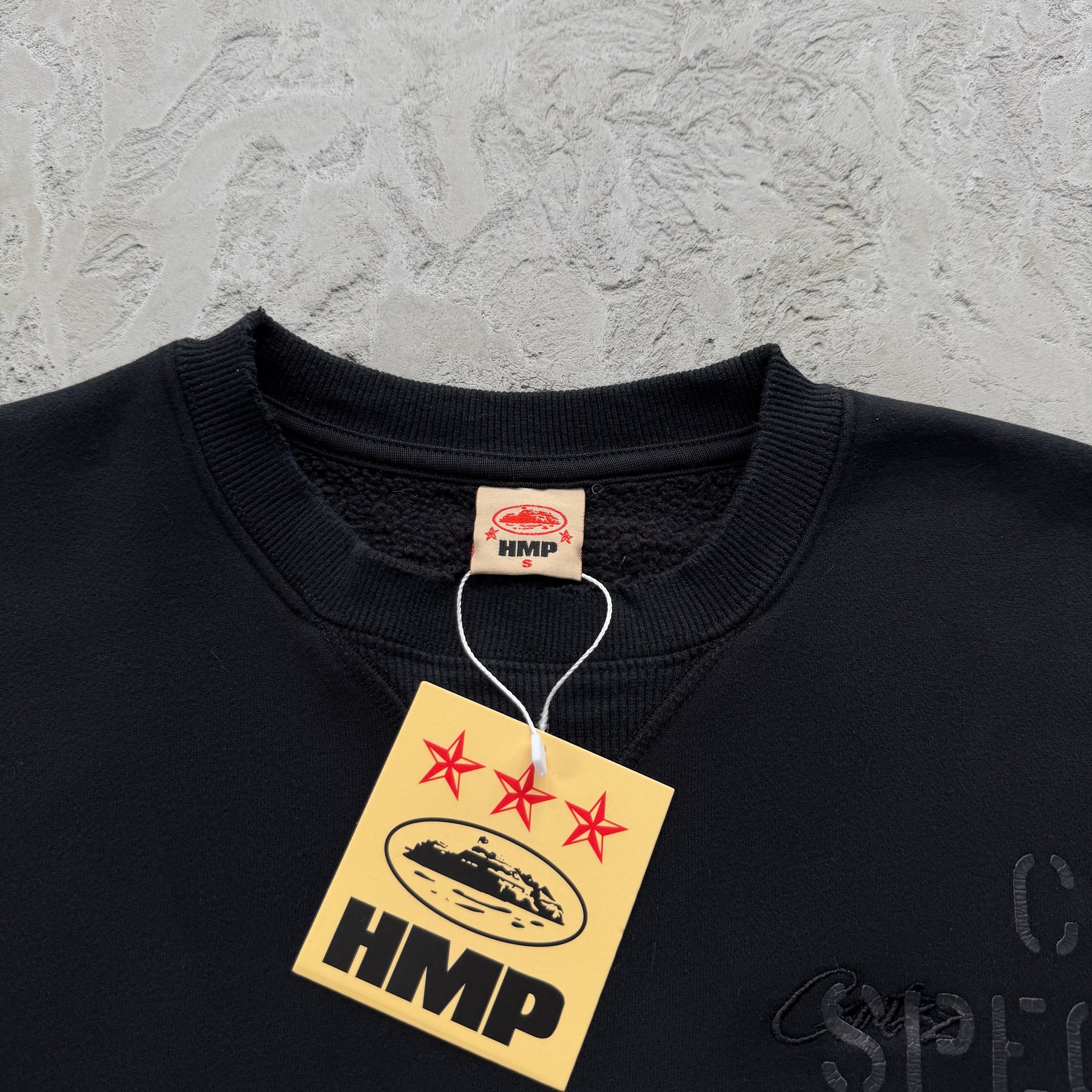 Conjunto Corteiz “HMP Stencil Crewneck” ( Preto )