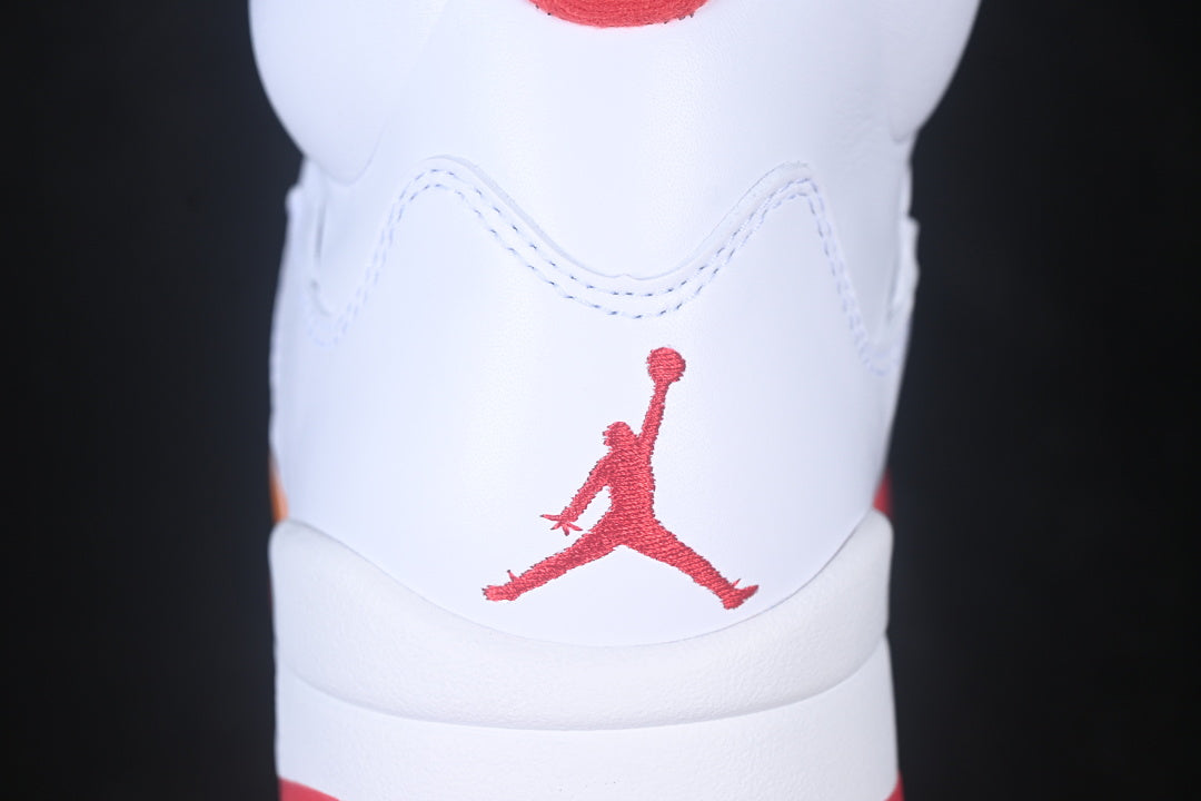 Air Jordan 5 “Sunset”