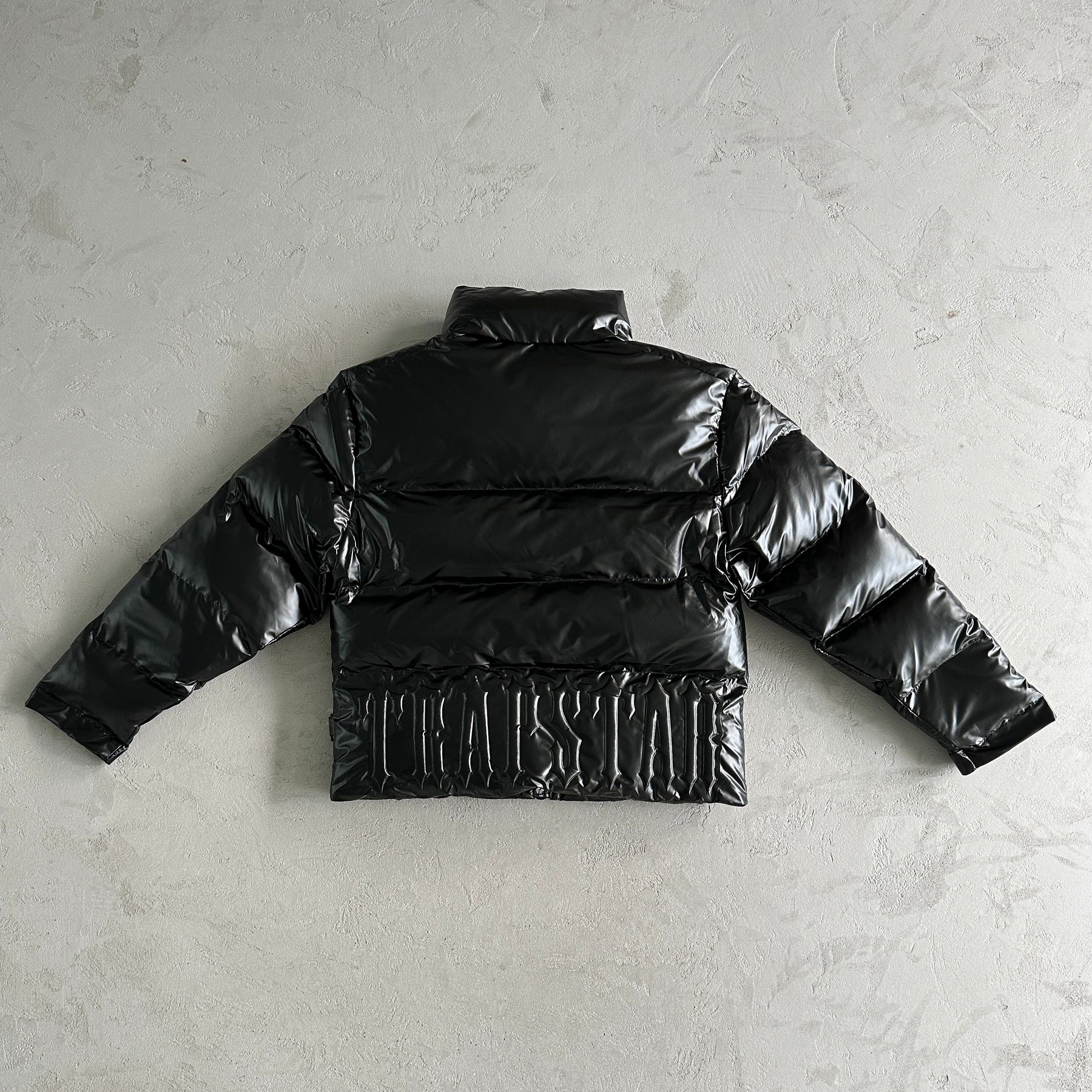 Jaqueta Trapstar “Irongate Embossed” ( Preta )