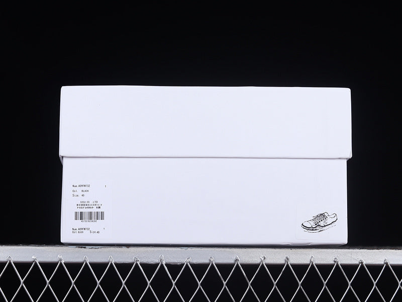 Mihara Yasuyu “Shell Head” ( Preto )