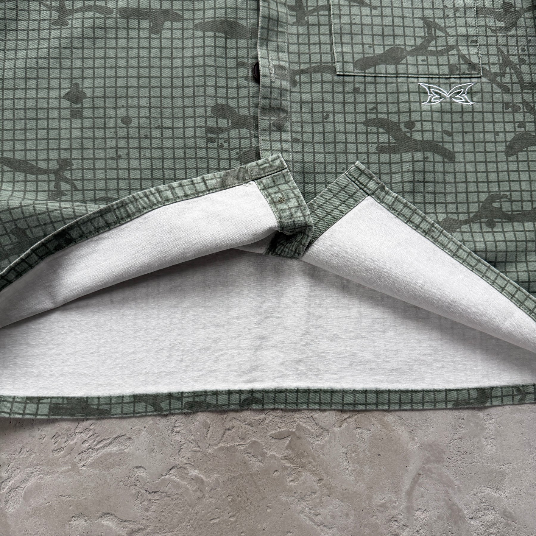 Conjunto Mertra “Grid Camo”