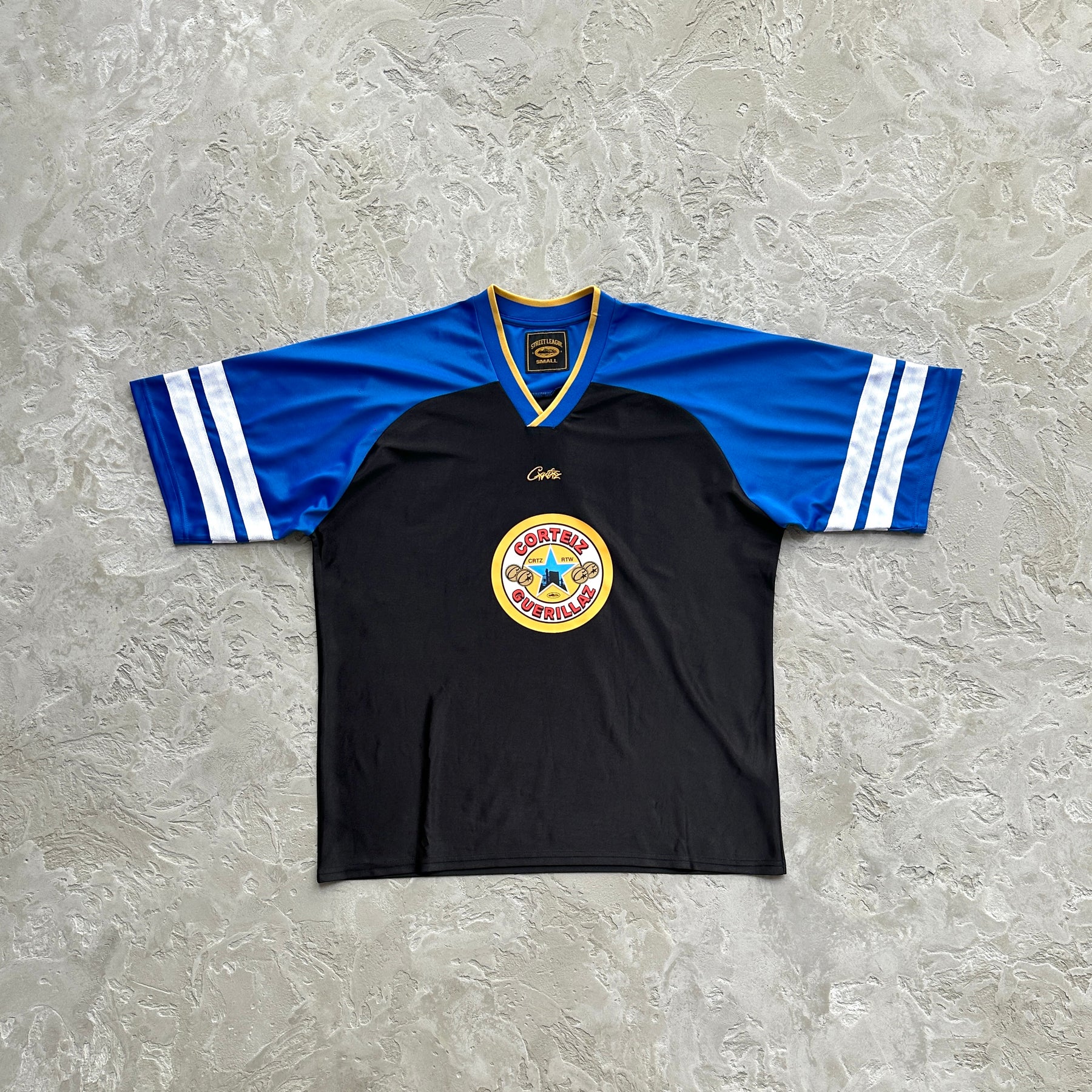 Camisa Corteiz “Guerrilaz Jersey”