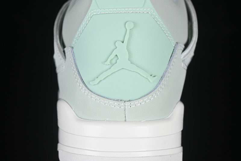 Jordan 4 “Abundance Seafoam”