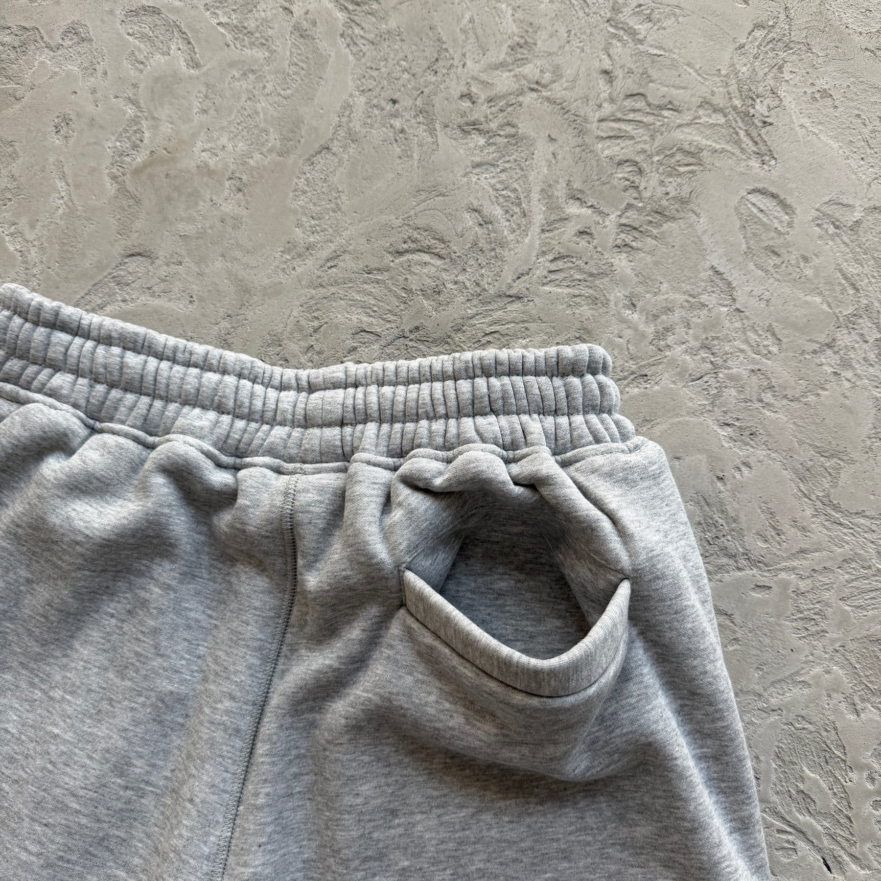 Shorts Corteiz “Island Puff Print” ( Cinza )