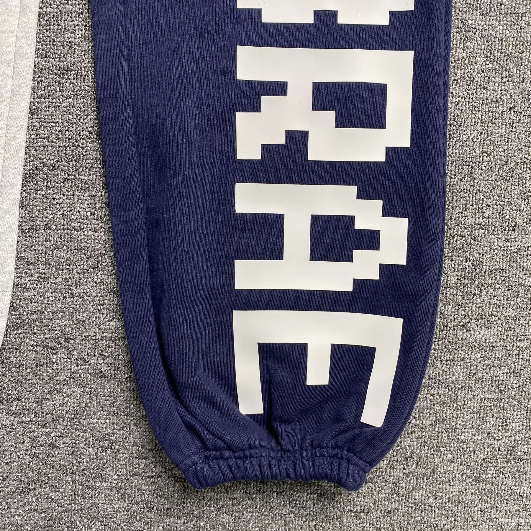 Calça Vertabrae “C-1 Split”