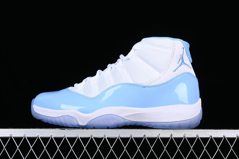 Air Jordan 11 ”Unc”