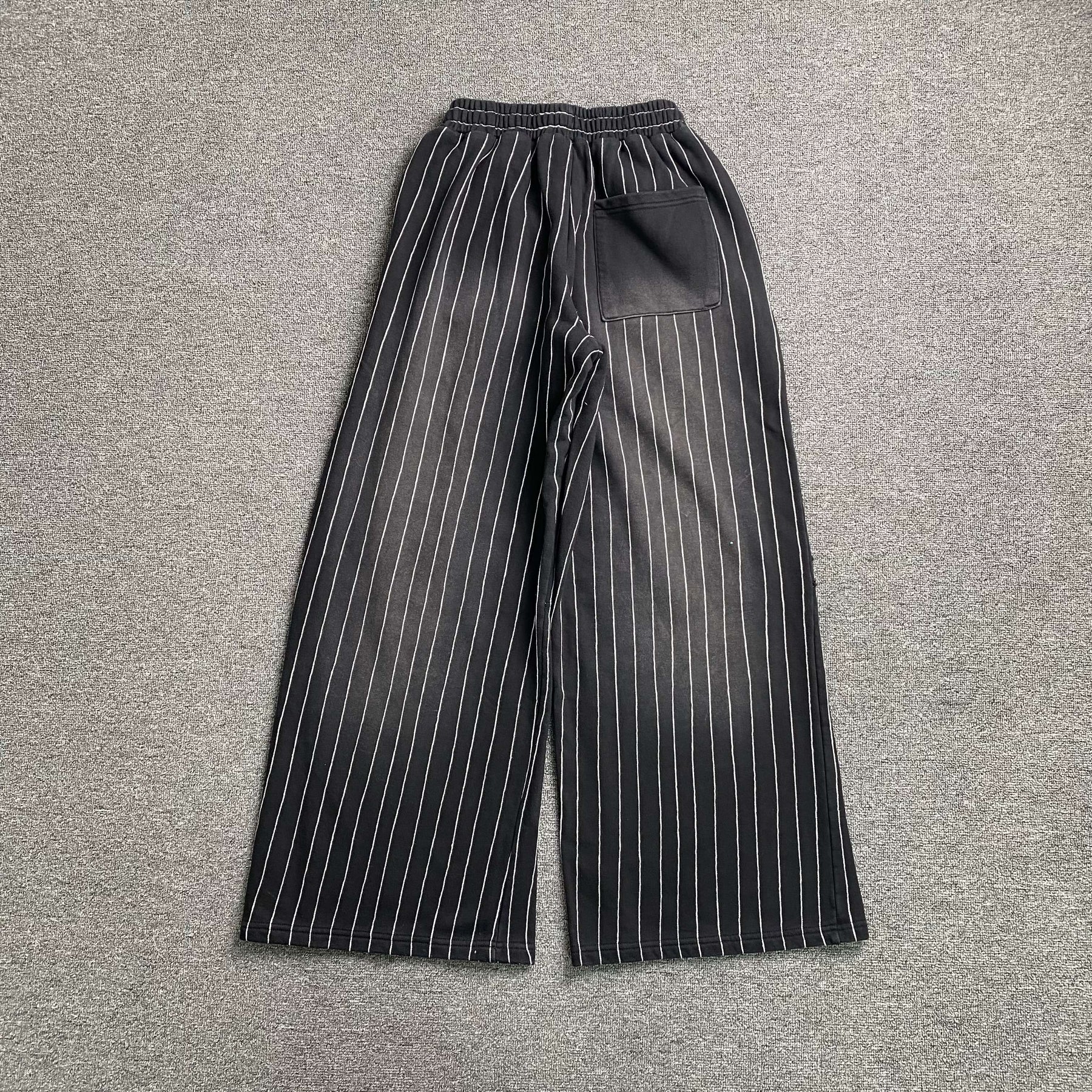 Calça Vertabrae “Wide Legs Sweatpant”