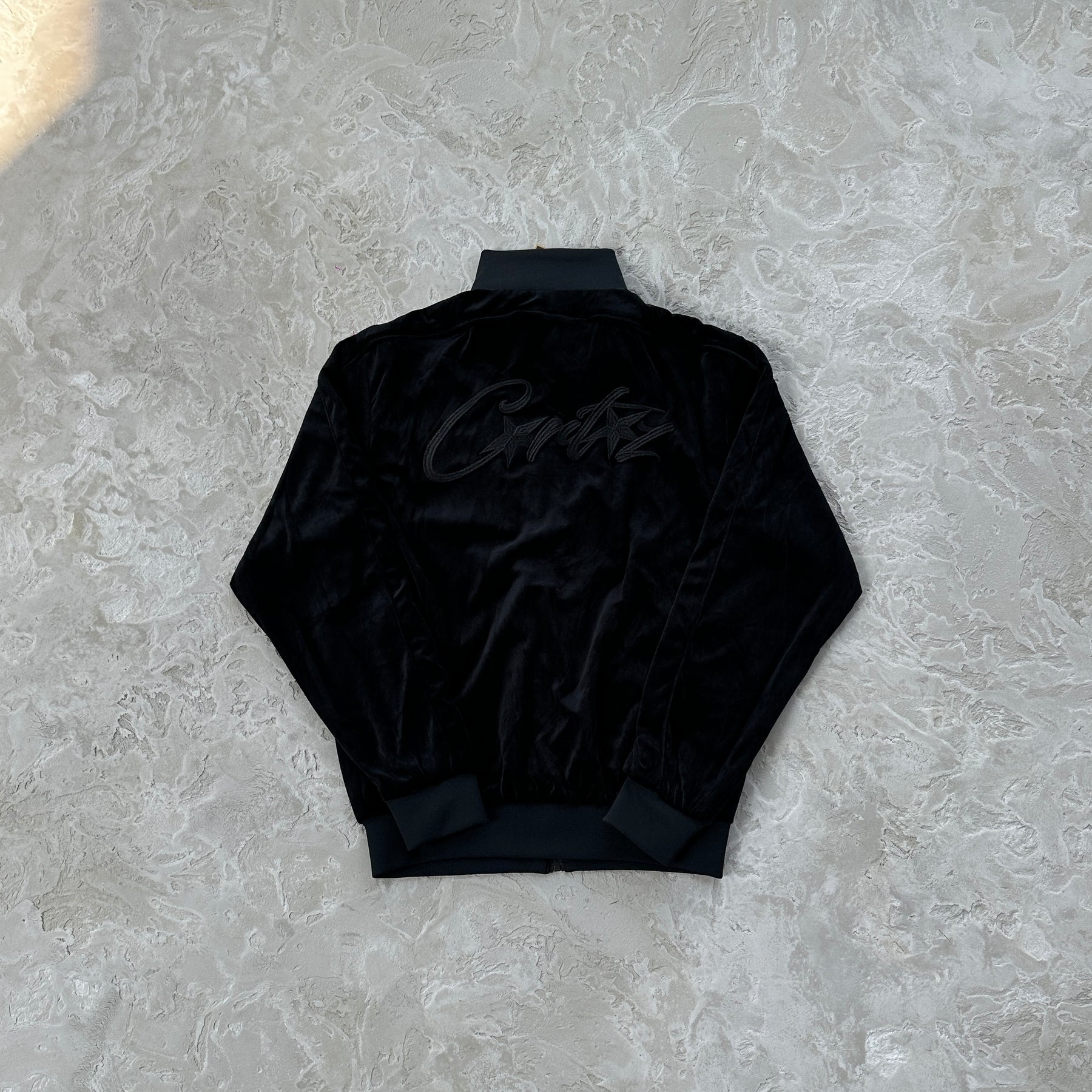 Conjunto Corteiz “Valvet Track”