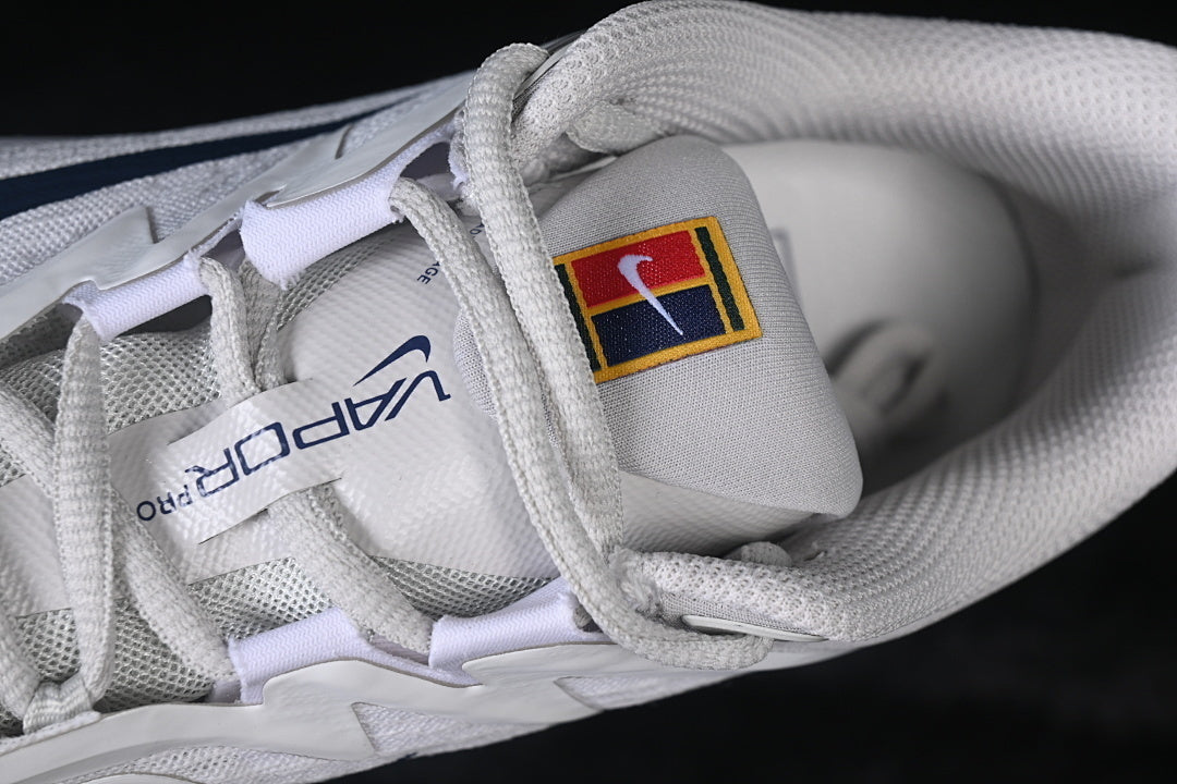 Zoom Vapor Pro 3 “Summit White”