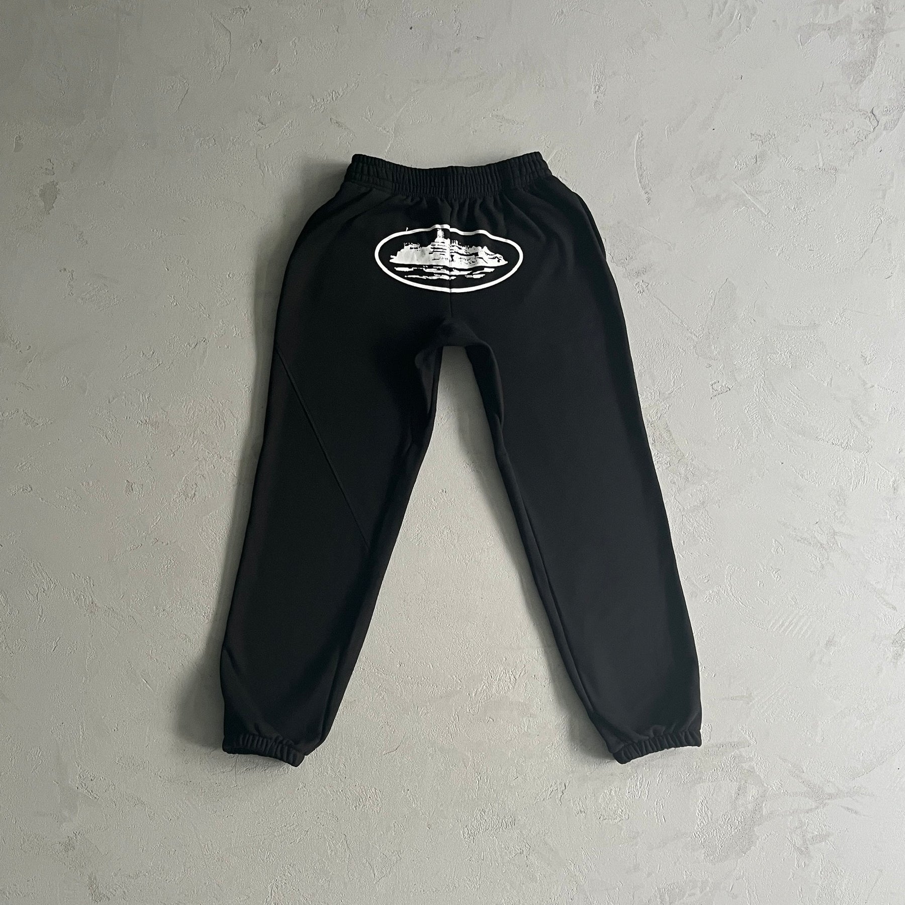 Calça Corteiz “Alcatraz Jogging”