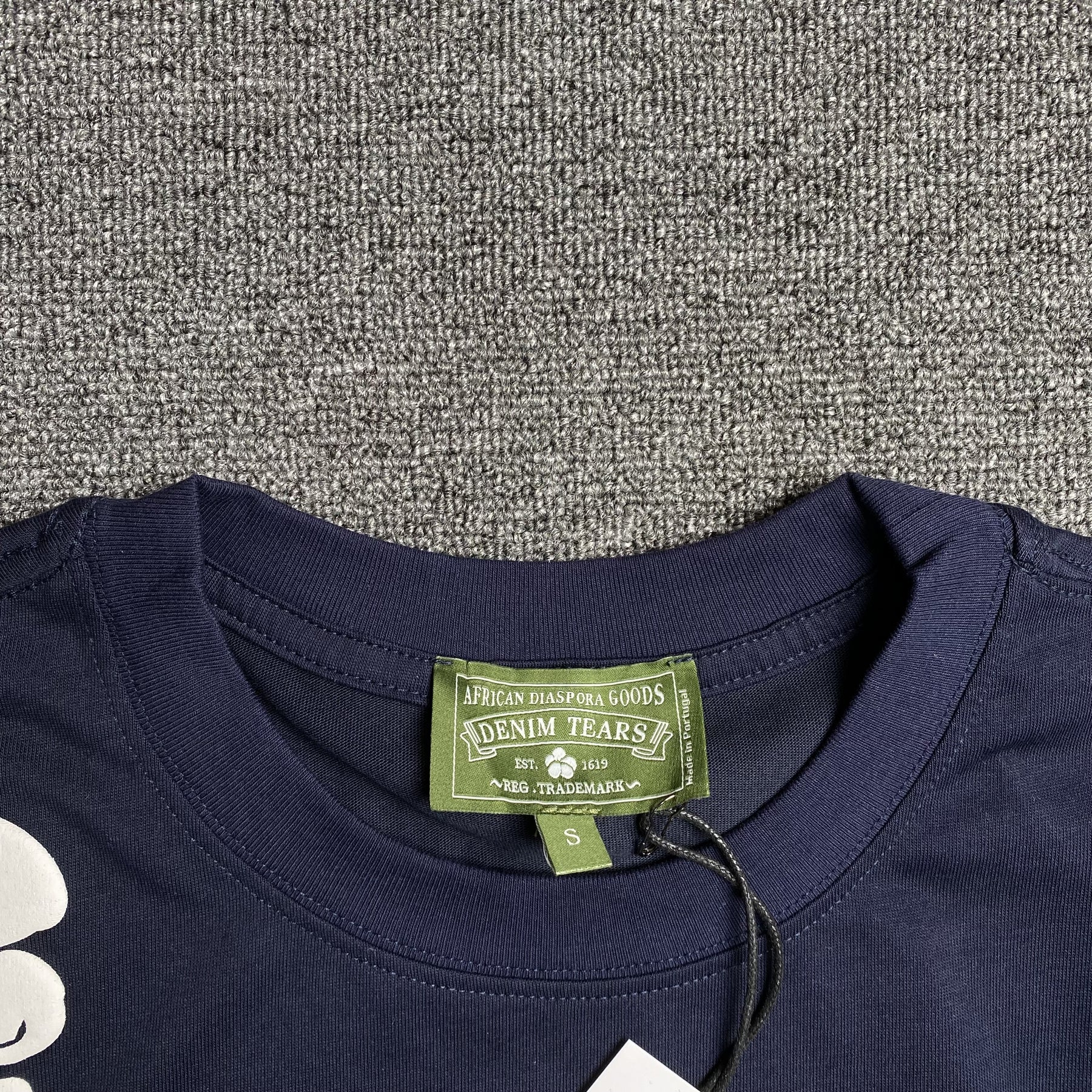 Camisa Denim Tears (Azul escuro com Branco)