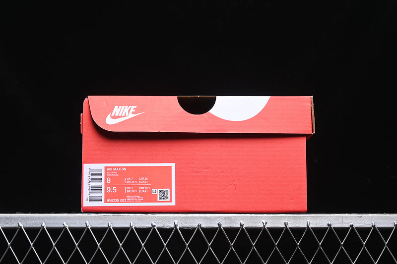 Air Max DN ”Bred”