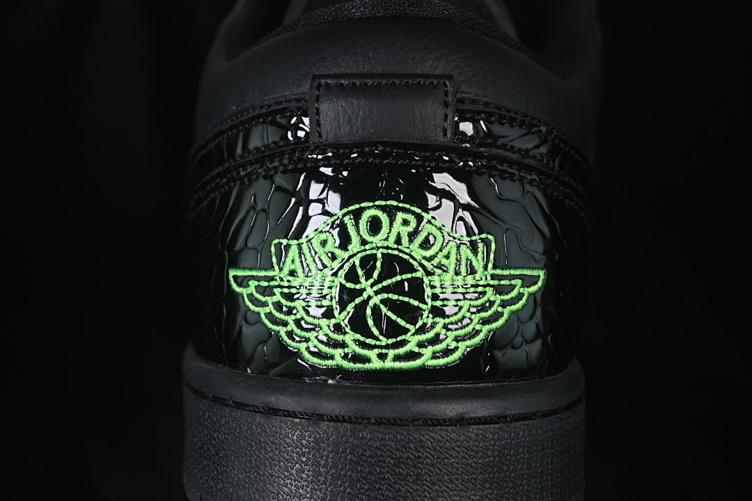 Air Jordan 1 Low "Black Croc”