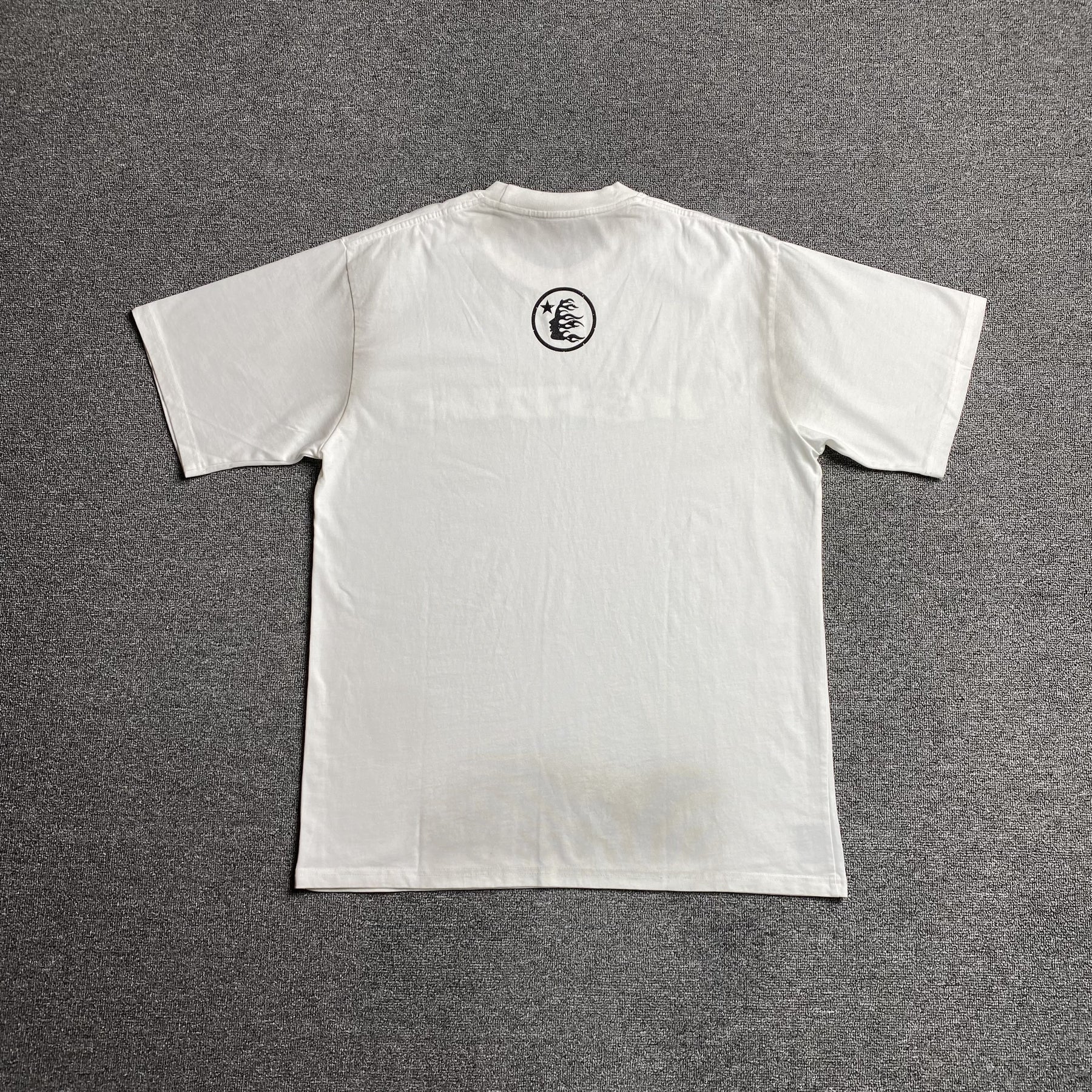 Camisa Hellstar “Box Logo Camo” ( Branca )