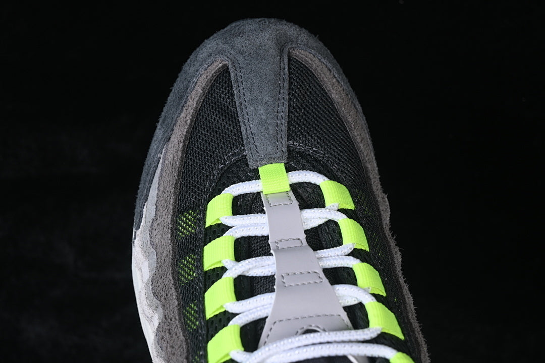 Air max 95 “Gradient Neon”