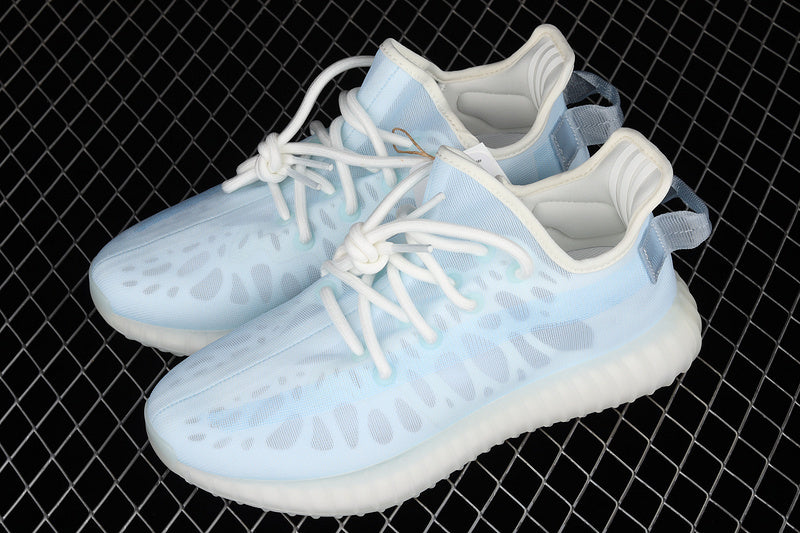 Yeezy 350 V2 “Mono Ice”