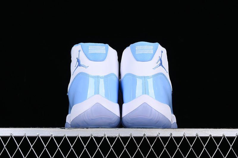Air Jordan 11 ”Unc”